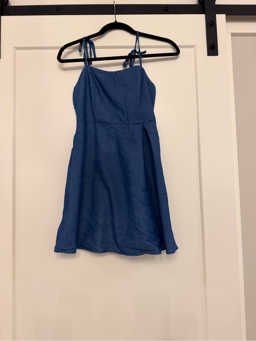 Zaful Light Denim Blue Tie-Shoulder Sundress Women’s size 6